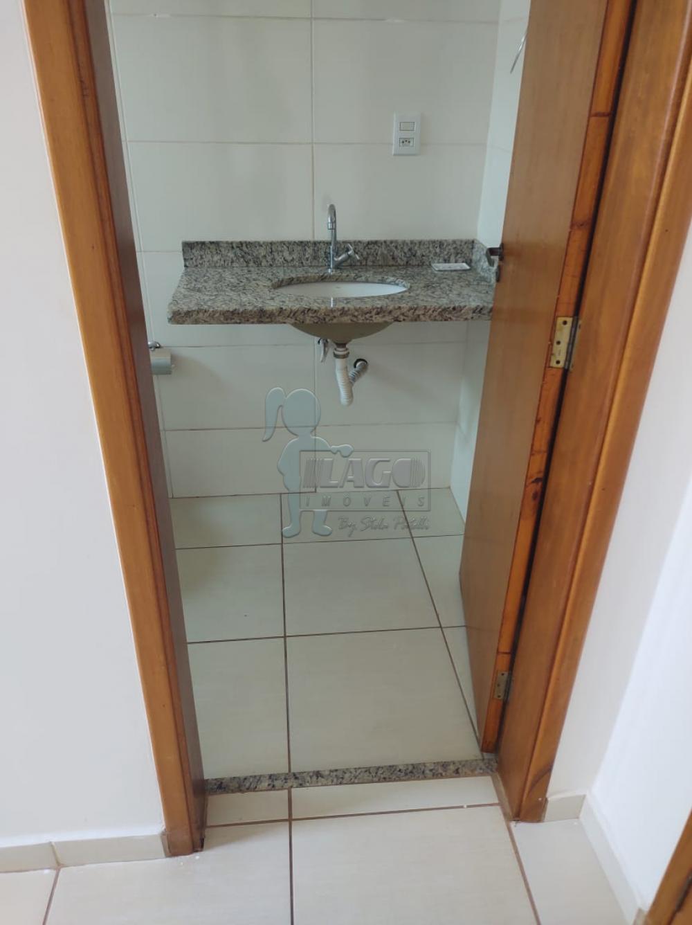 Alugar Apartamentos / Padrão em Ribeirão Preto R$ 1.300,00 - Foto 10