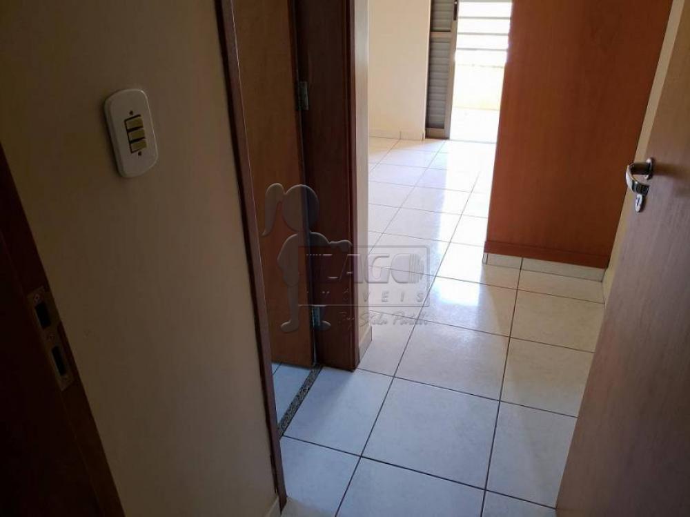 Alugar Apartamentos / Padrão em Ribeirão Preto R$ 1.250,00 - Foto 8