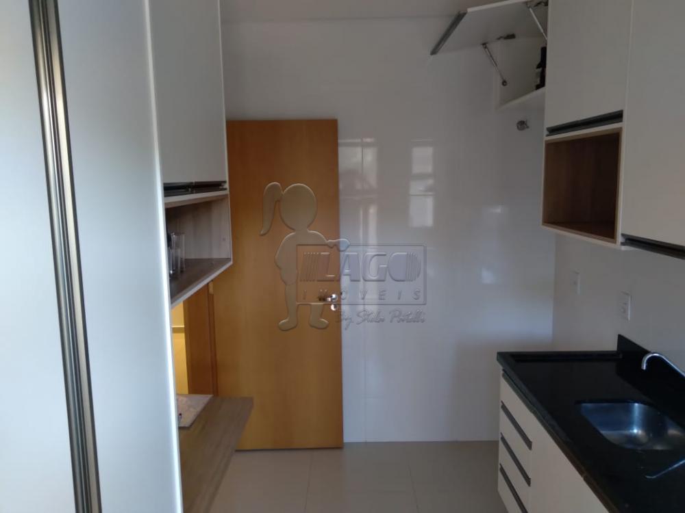 Alugar Apartamentos / Padrão em Ribeirão Preto R$ 1.800,00 - Foto 6