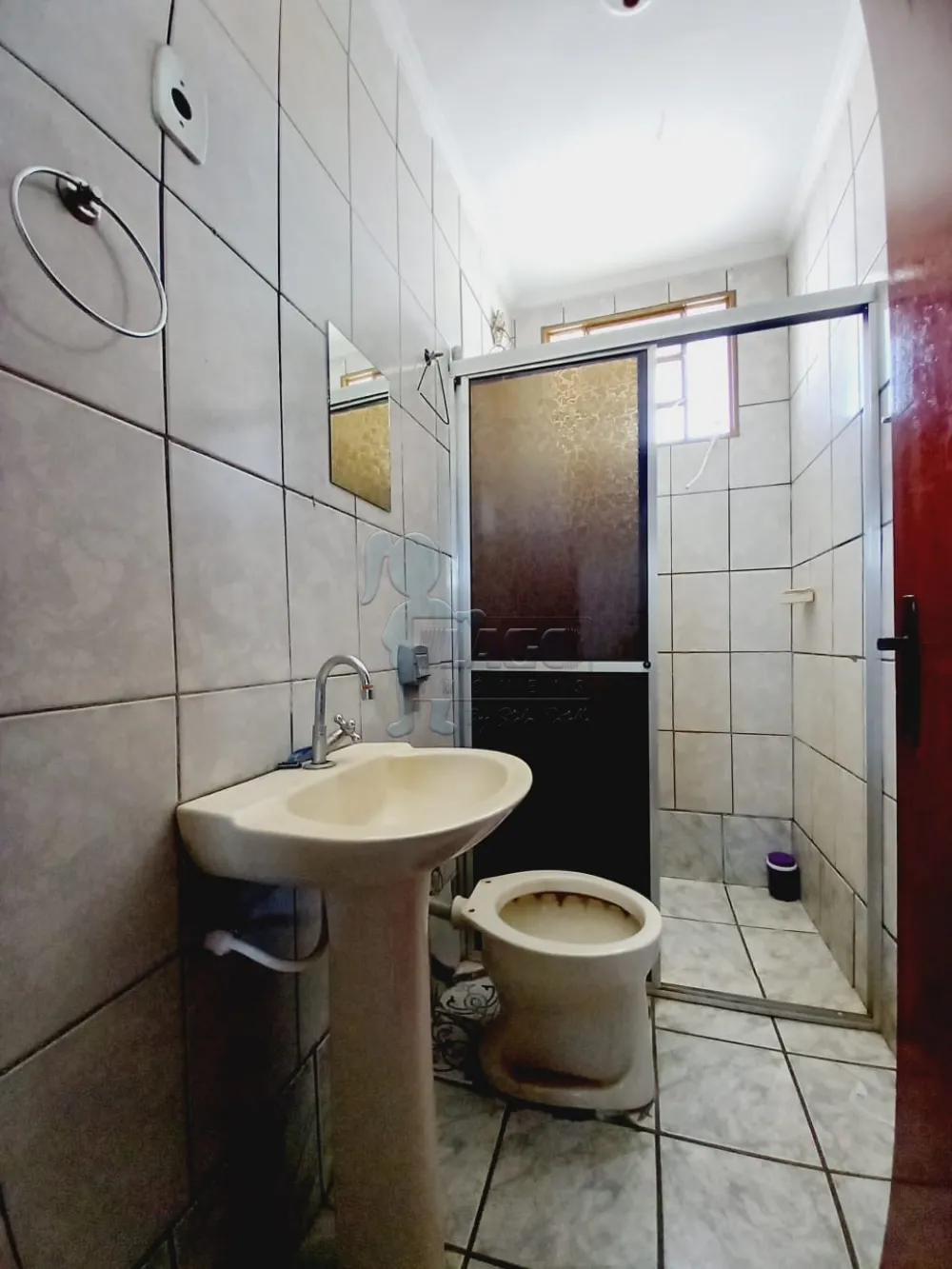 Alugar Casas / Padrão em Ribeirão Preto R$ 1.100,00 - Foto 6
