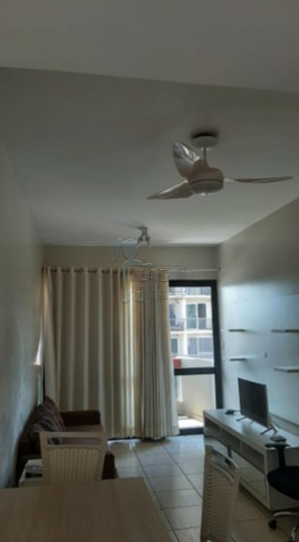 Alugar Apartamentos / Padrão em Ribeirão Preto R$ 800,00 - Foto 1