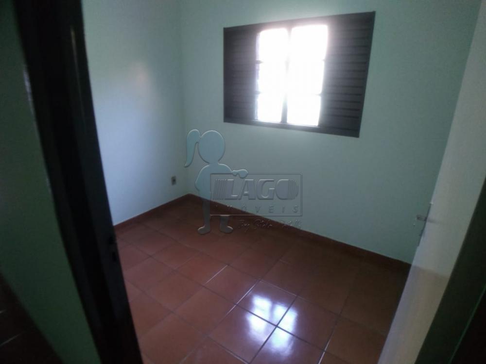 Alugar Casas / Padrão em Ribeirão Preto R$ 1.100,00 - Foto 7