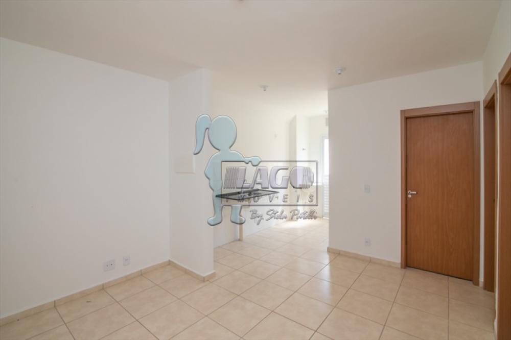 Alugar Apartamentos / Padrão em Ribeirão Preto R$ 1.100,00 - Foto 4