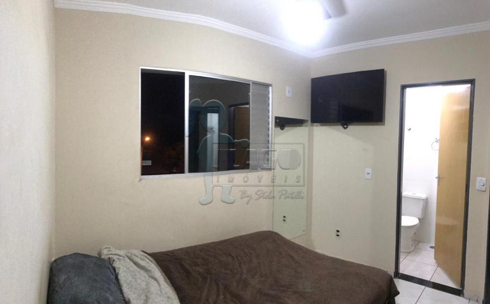 Comprar Apartamentos / Padrão em Ribeirão Preto R$ 165.000,00 - Foto 3