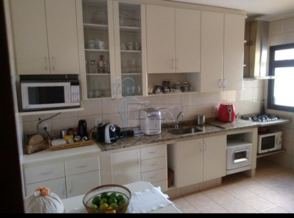 Comprar Apartamentos / Padrão em Ribeirão Preto R$ 580.000,00 - Foto 3