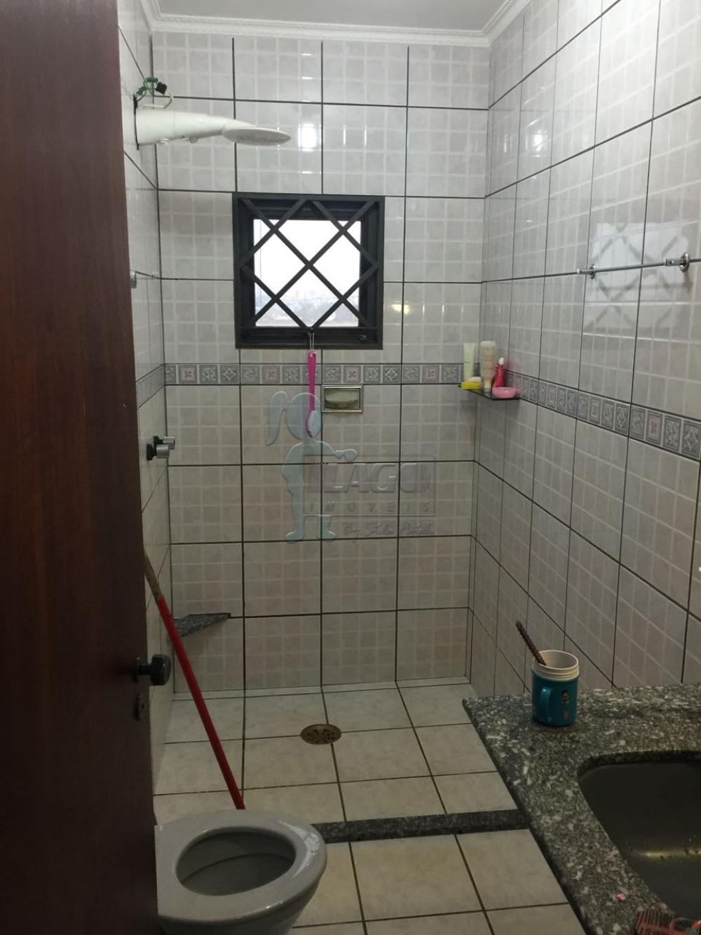 Comprar Casas / Padrão em Ribeirão Preto R$ 450.000,00 - Foto 4