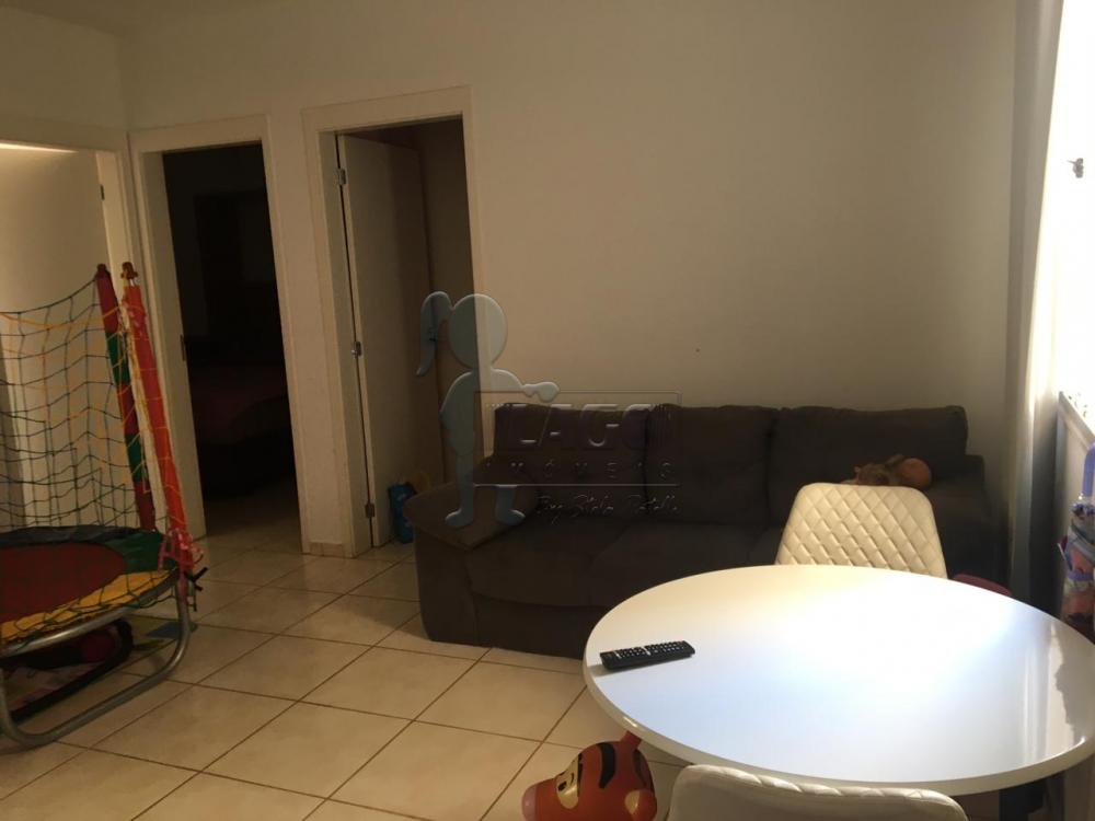 Comprar Apartamentos / Padrão em Ribeirão Preto R$ 180.000,00 - Foto 2