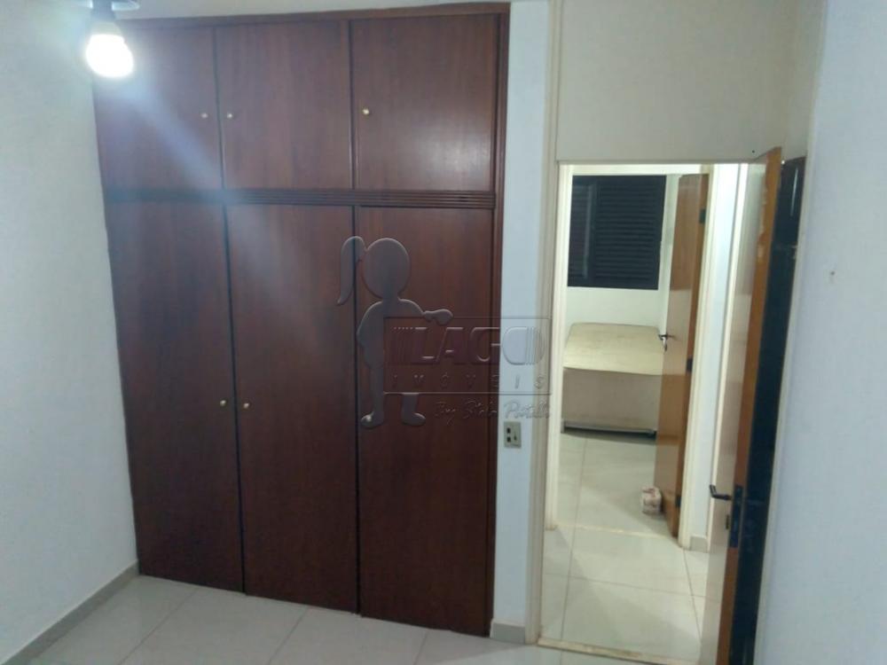 Alugar Apartamentos / Padrão em Ribeirão Preto R$ 1.800,00 - Foto 11