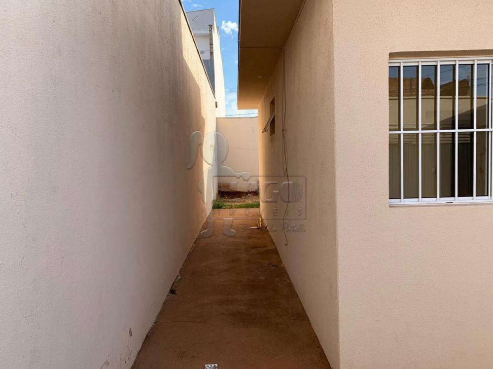 Alugar Casas / Padrão em Ribeirão Preto R$ 950,00 - Foto 9