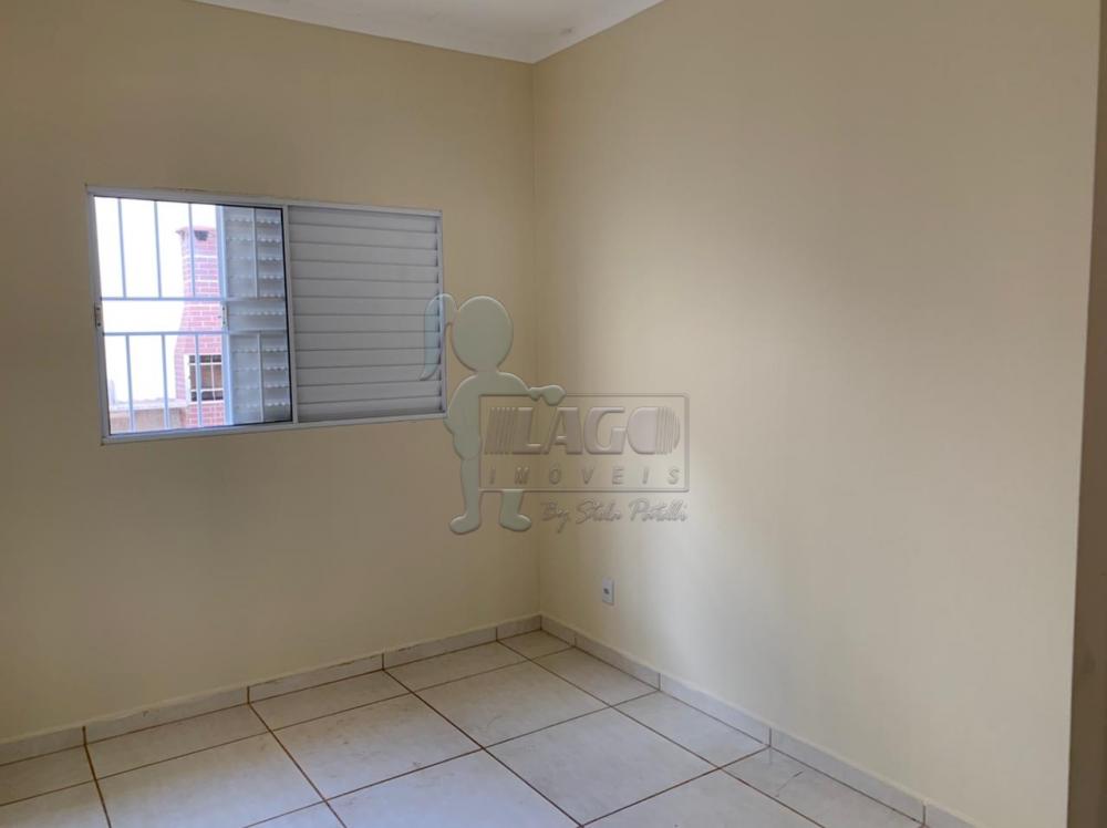 Alugar Casas / Padrão em Ribeirão Preto R$ 950,00 - Foto 5