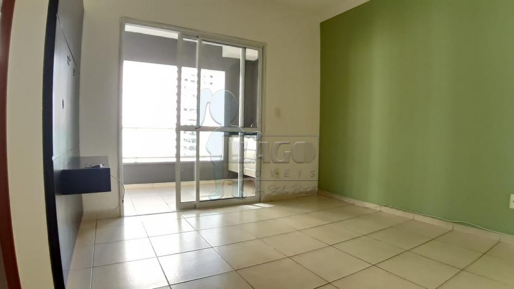 Alugar Apartamentos / Padrão em Ribeirão Preto R$ 2.200,00 - Foto 2