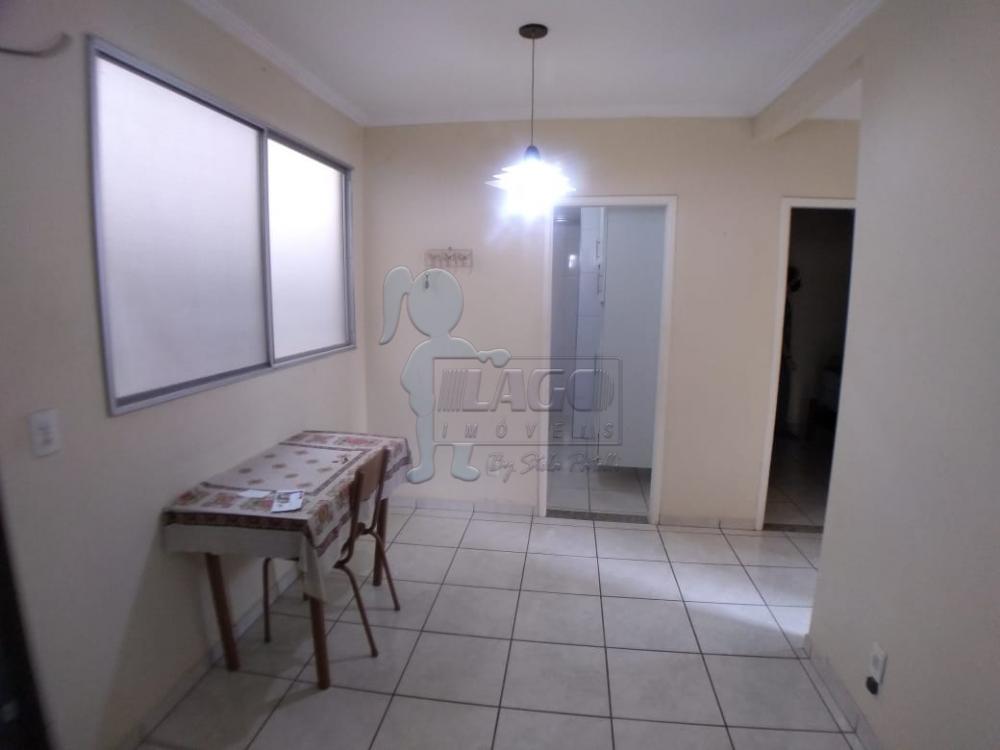 Alugar Apartamentos / Padrão em Ribeirão Preto R$ 700,00 - Foto 1