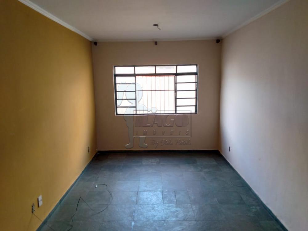 Alugar Apartamentos / Padrão em Ribeirão Preto R$ 850,00 - Foto 1