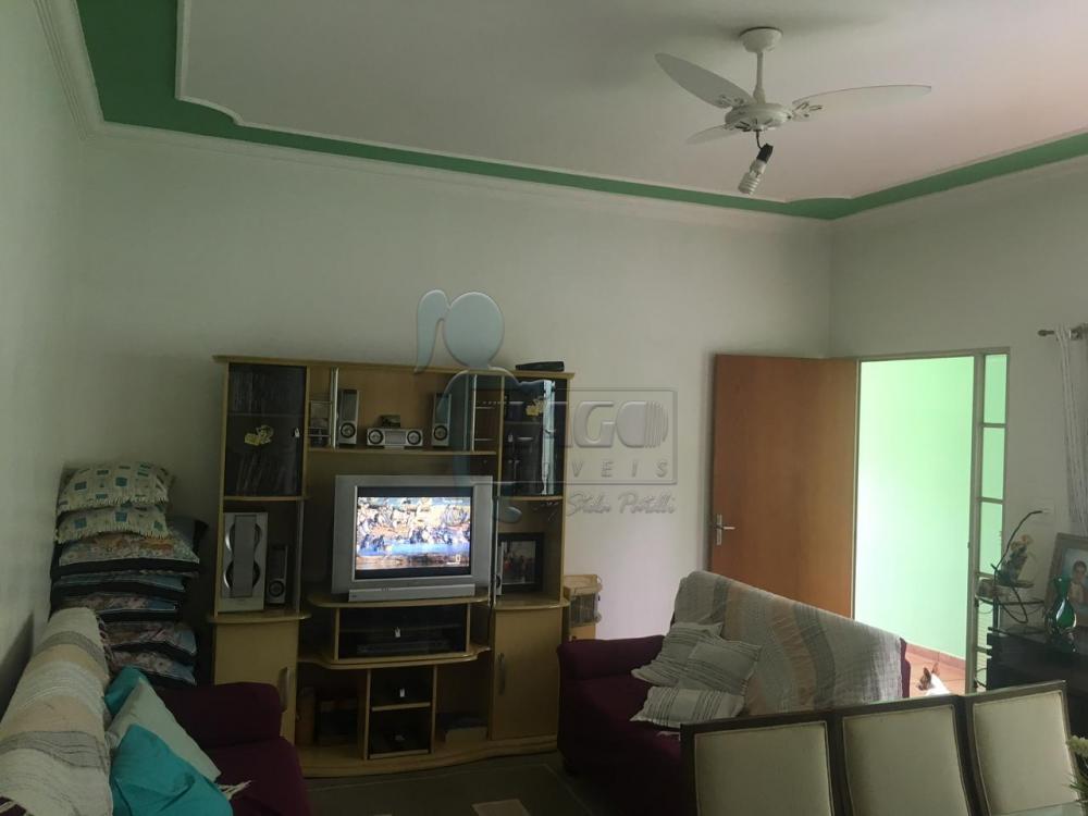 Comprar Casas / Padrão em Ribeirão Preto R$ 580.000,00 - Foto 1