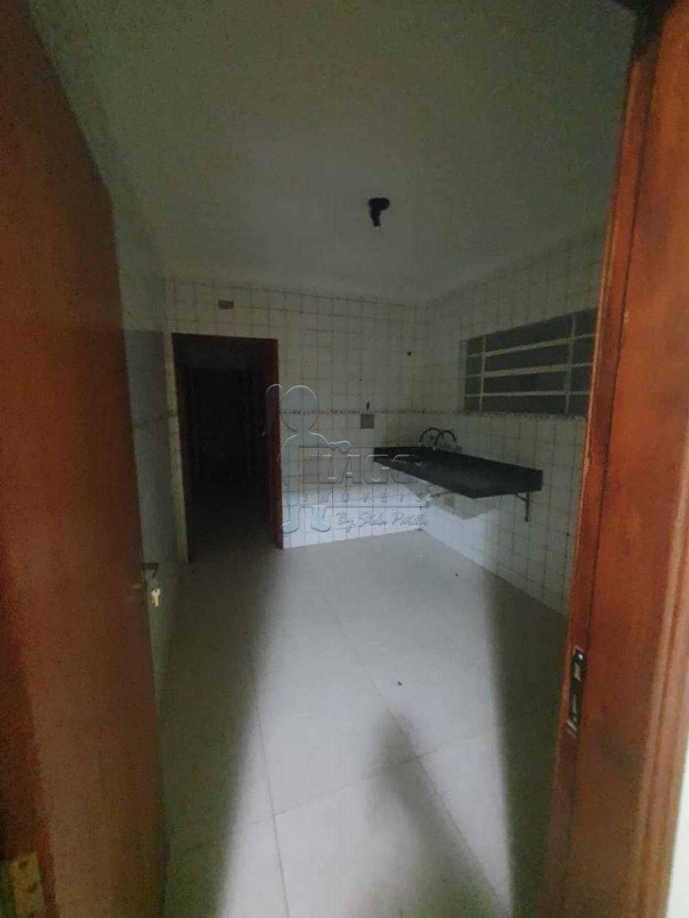 Comprar Apartamentos / Padrão em Ribeirão Preto R$ 170.000,00 - Foto 2