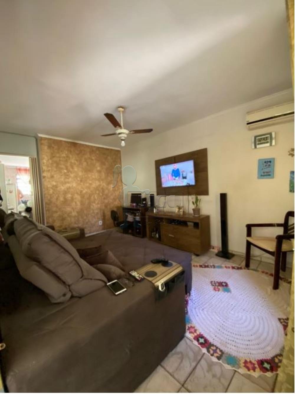 Comprar Casas / Padrão em Ribeirão Preto R$ 240.000,00 - Foto 3