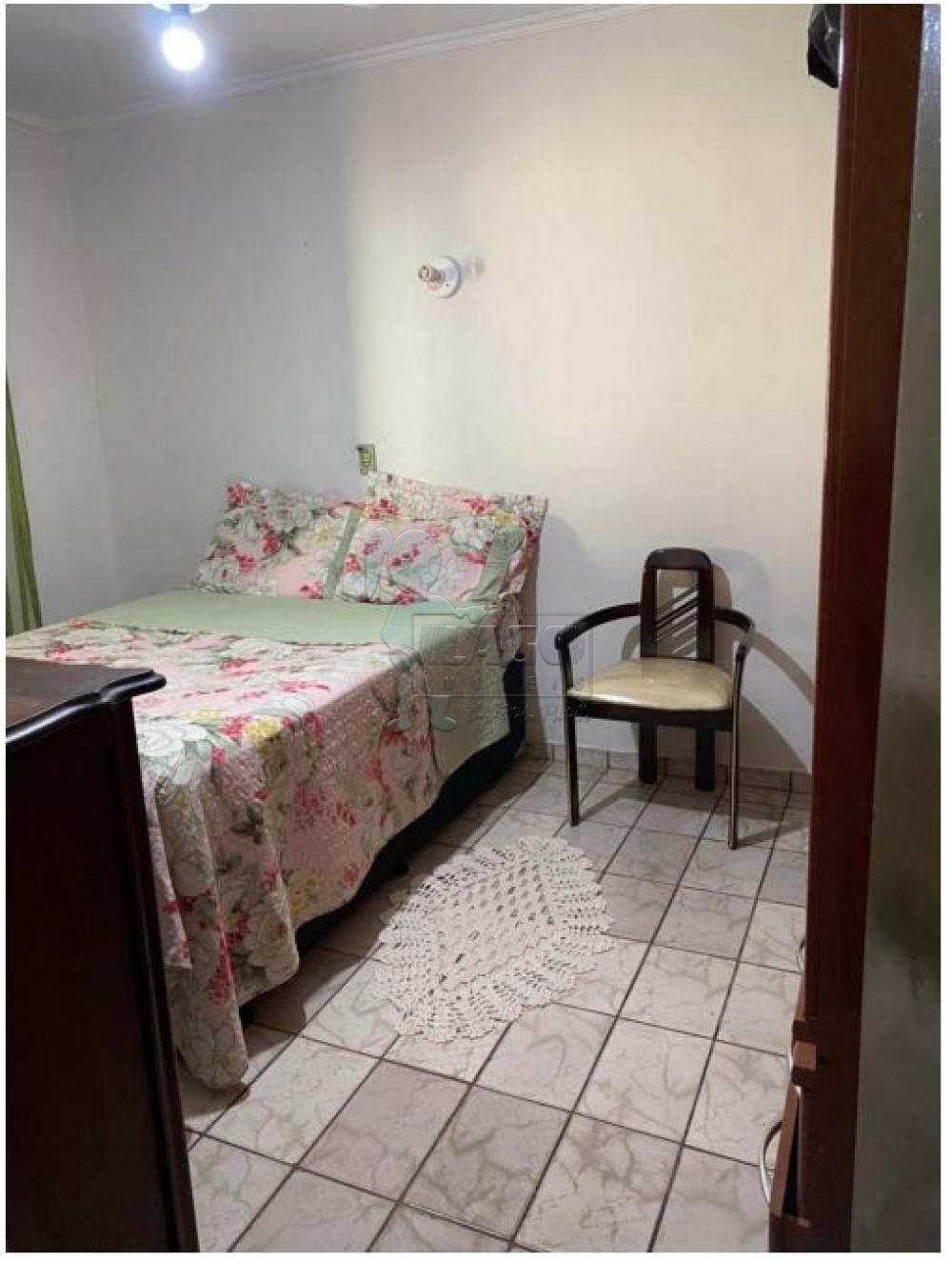 Comprar Casas / Padrão em Ribeirão Preto R$ 240.000,00 - Foto 4