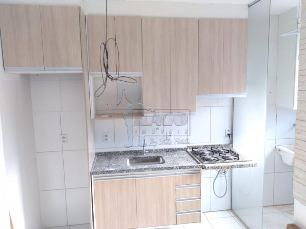 Alugar Apartamentos / Padrão em Ribeirão Preto R$ 1.300,00 - Foto 3