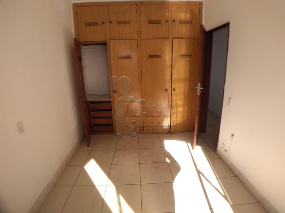 Alugar Casas / Padrão em Ribeirão Preto R$ 1.300,00 - Foto 12