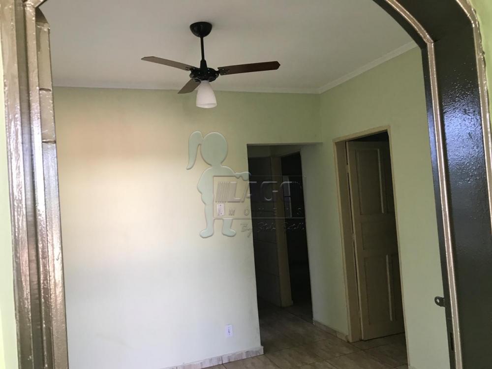 Comprar Casas / Padrão em Ribeirão Preto R$ 255.000,00 - Foto 4