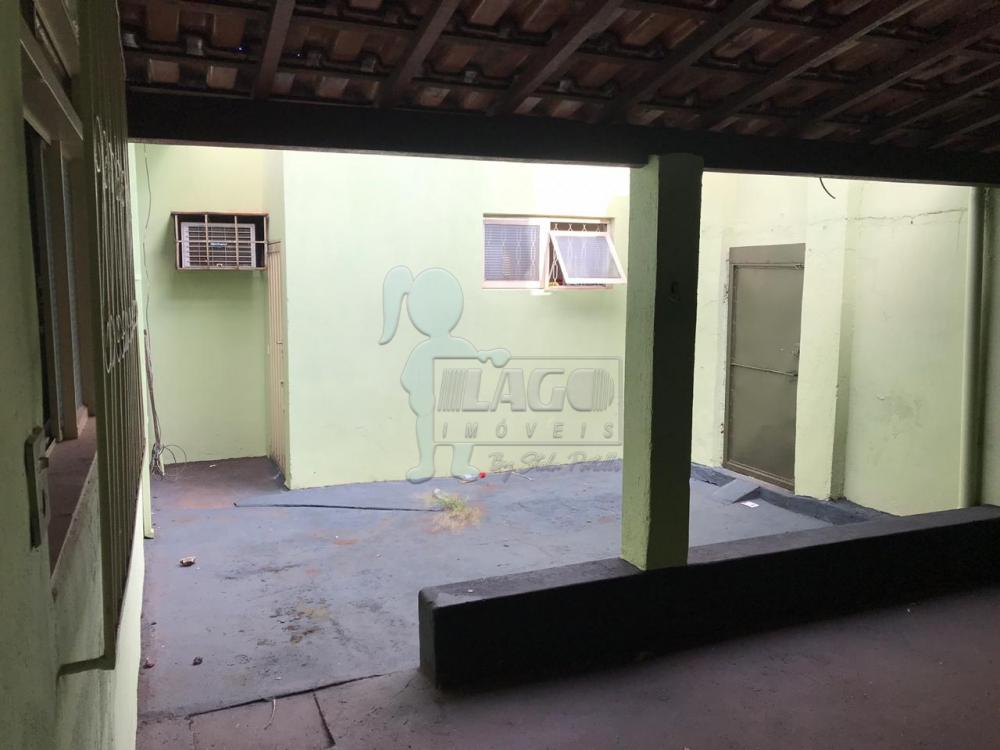 Comprar Casas / Padrão em Ribeirão Preto R$ 255.000,00 - Foto 1