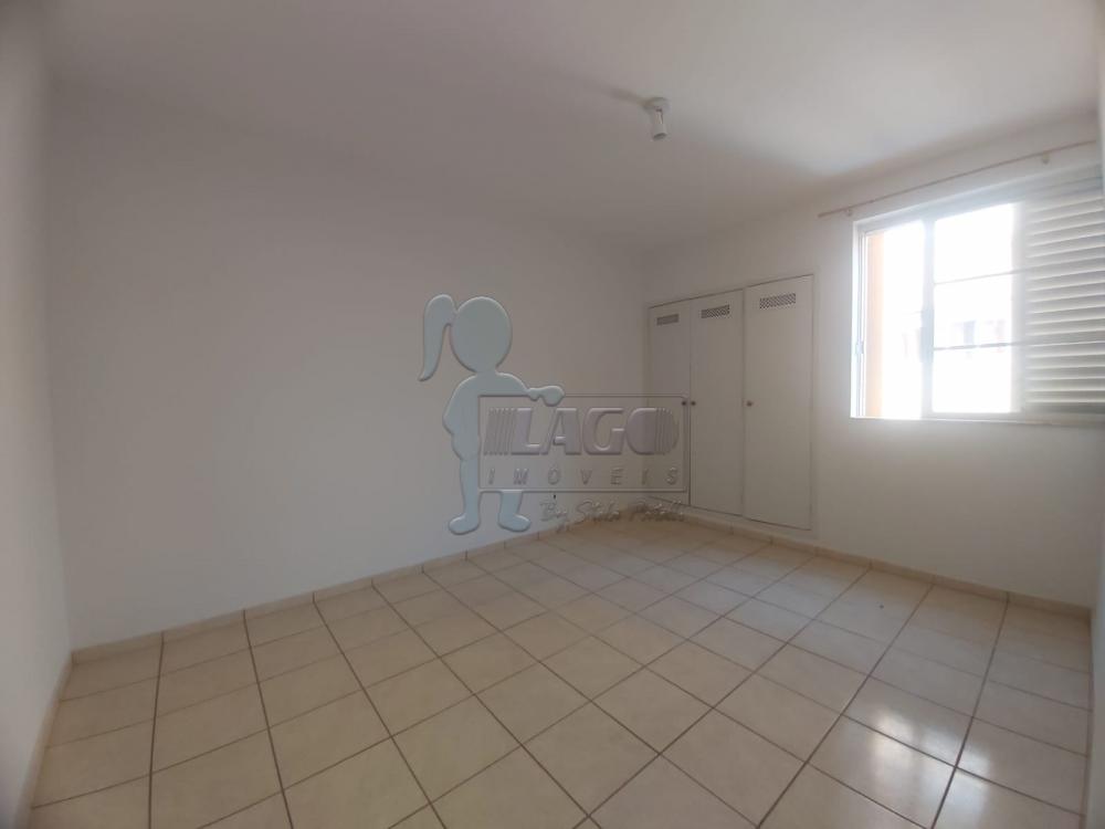 Alugar Apartamentos / Padrão em Ribeirão Preto R$ 800,00 - Foto 3