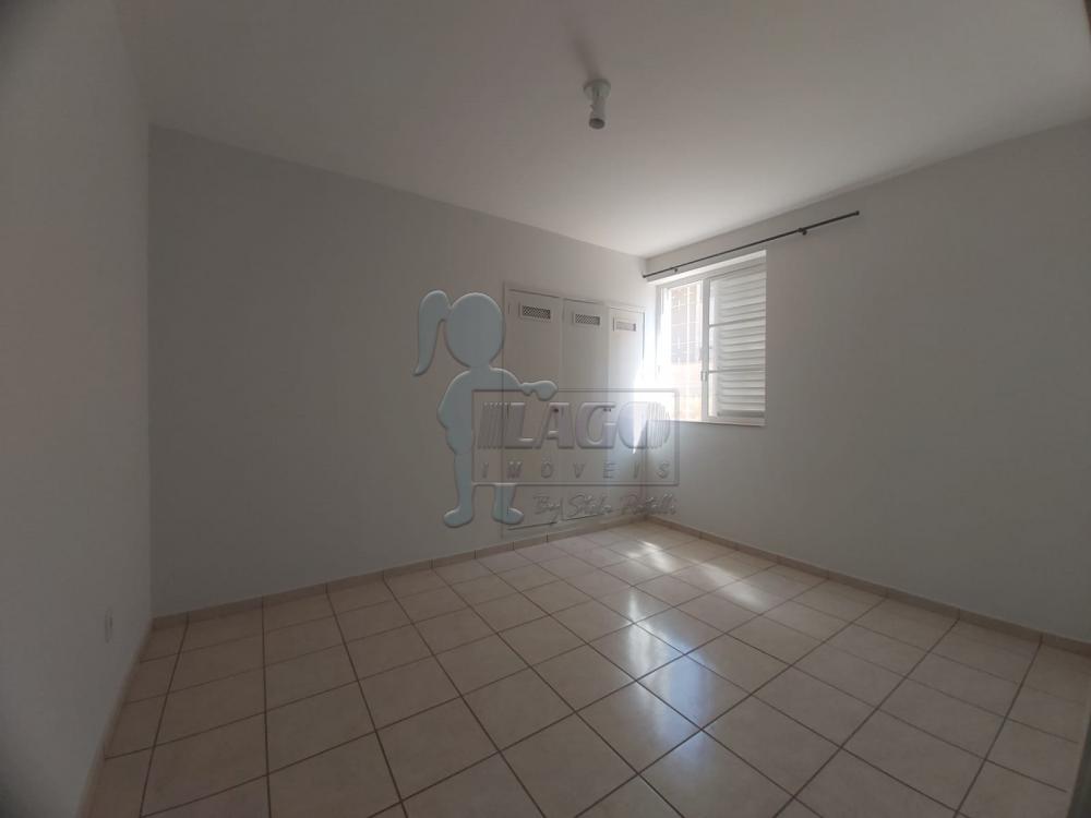 Alugar Apartamentos / Padrão em Ribeirão Preto R$ 800,00 - Foto 4