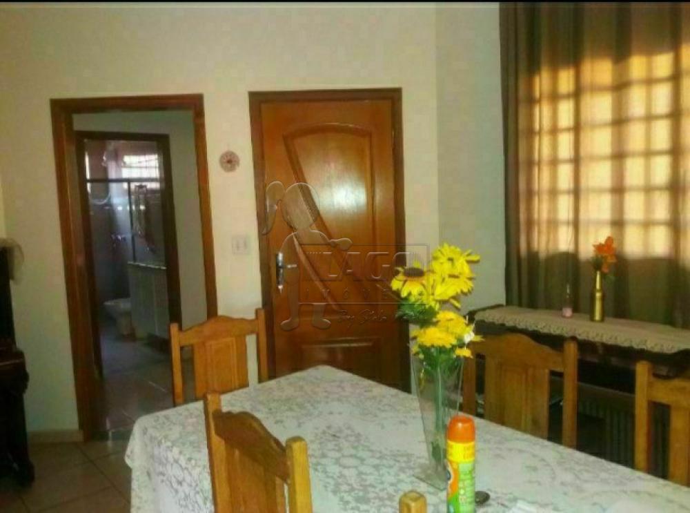 Comprar Casas / Padrão em Ribeirão Preto R$ 800.000,00 - Foto 1