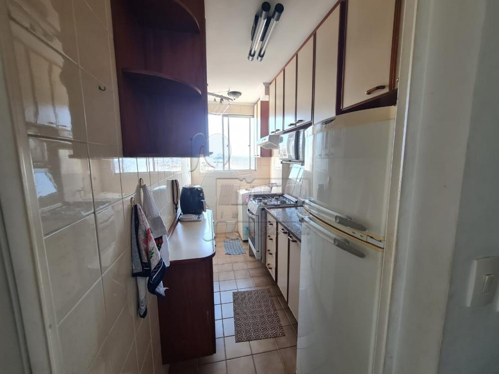 Comprar Apartamentos / Padrão em São Paulo R$ 290.000,00 - Foto 4