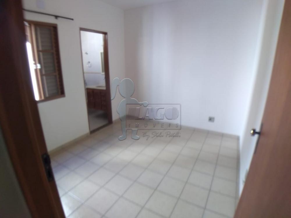 Alugar Apartamentos / Padrão em Ribeirão Preto R$ 1.300,00 - Foto 11