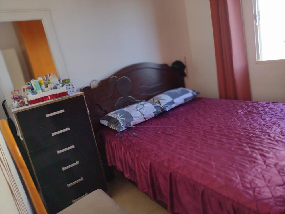 Alugar Apartamentos / Padrão em Ribeirão Preto R$ 1.000,00 - Foto 3