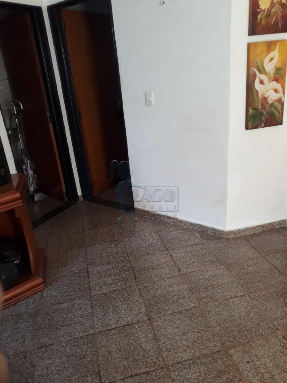 Alugar Casas / Padrão em Ribeirão Preto R$ 700,00 - Foto 13