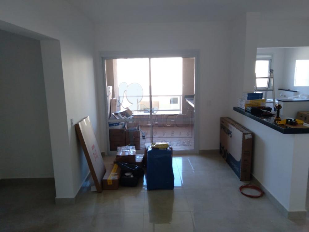 Alugar Apartamentos / Padrão em Ribeirão Preto R$ 2.500,00 - Foto 2