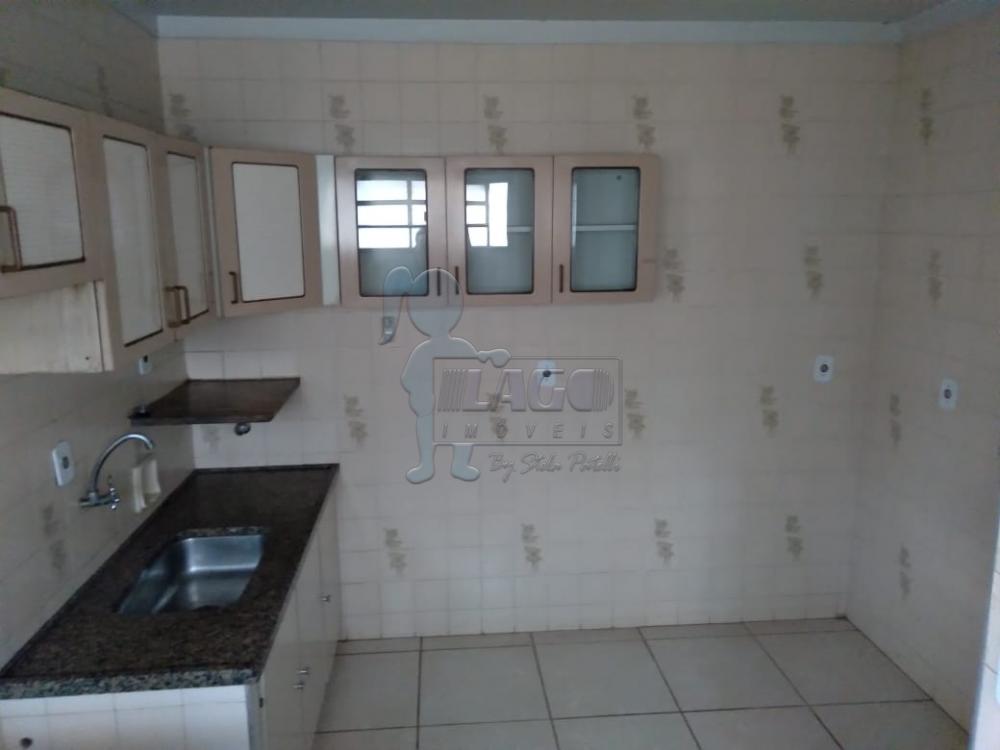 Alugar Apartamentos / Padrão em Ribeirão Preto R$ 980,00 - Foto 4