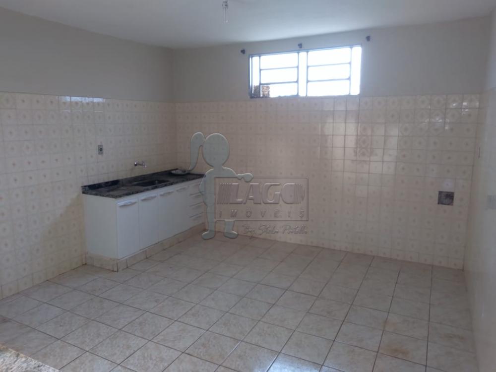 Alugar Casas / Padrão em Ribeirão Preto R$ 3.000,00 - Foto 5