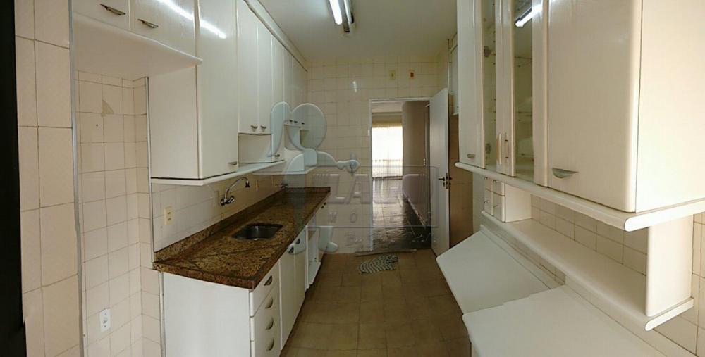 Alugar Apartamentos / Padrão em Ribeirão Preto R$ 1.090,00 - Foto 14