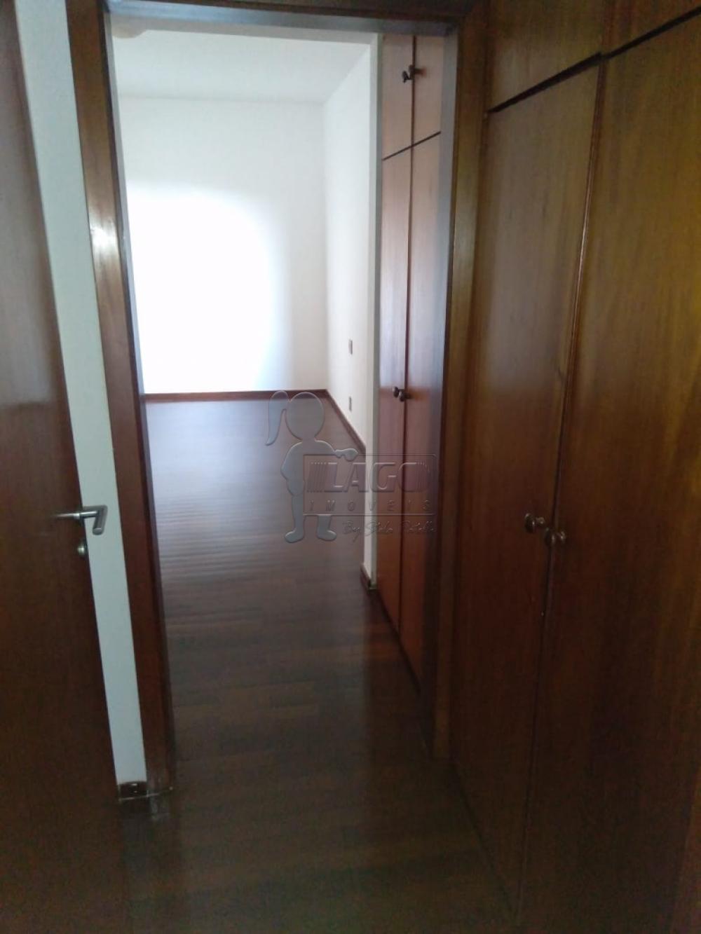 Alugar Apartamentos / Padrão em Ribeirão Preto R$ 1.350,00 - Foto 4