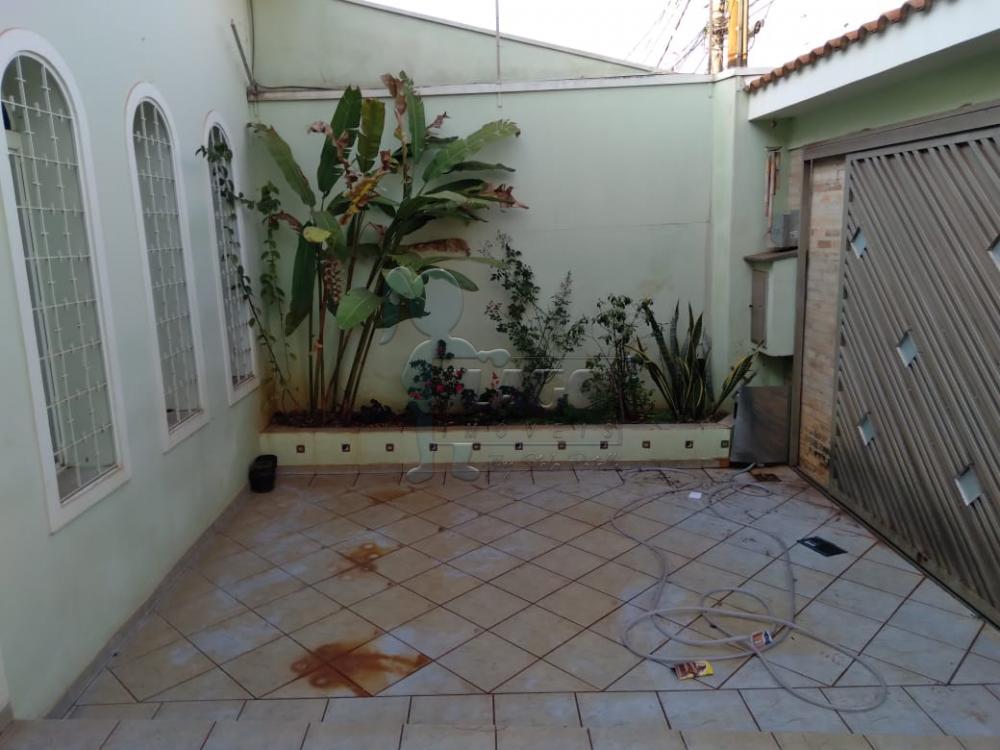 Comprar Casas / Padrão em Ribeirão Preto R$ 410.000,00 - Foto 1