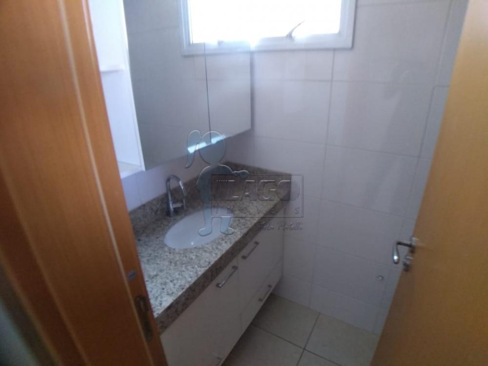 Alugar Apartamentos / Padrão em Ribeirão Preto R$ 1.650,00 - Foto 13