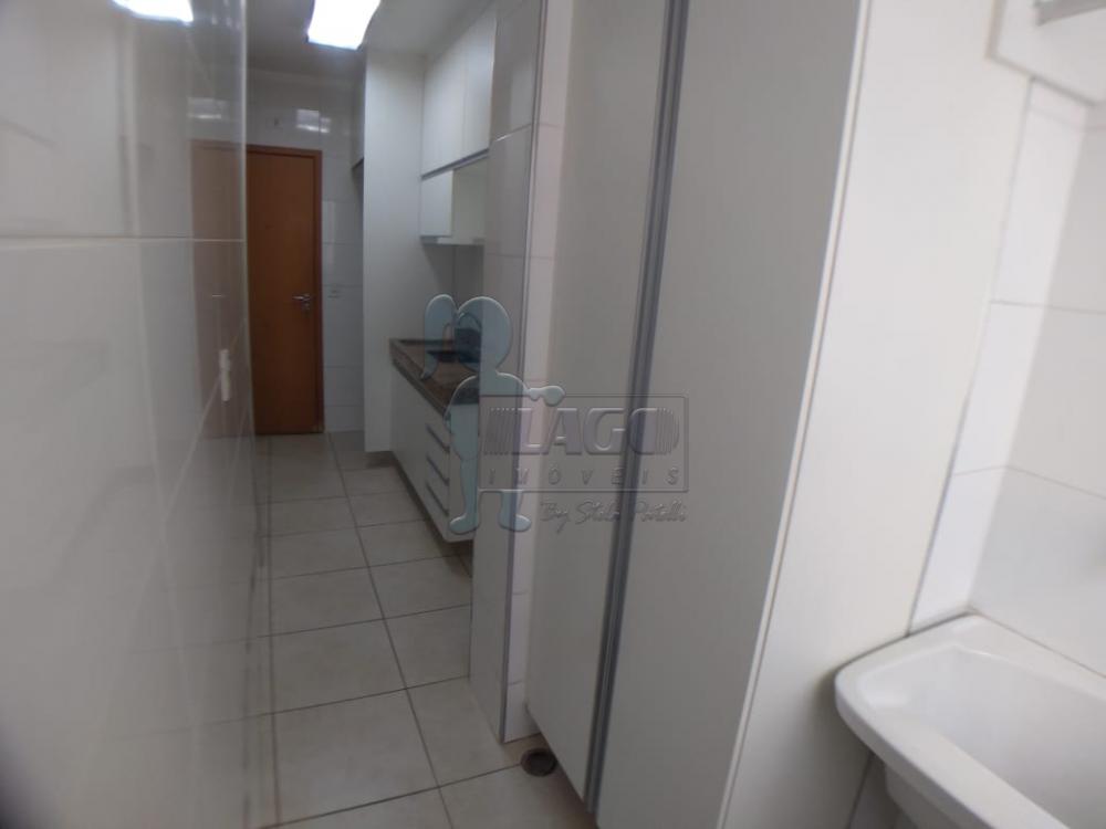 Alugar Apartamentos / Padrão em Ribeirão Preto R$ 1.650,00 - Foto 11