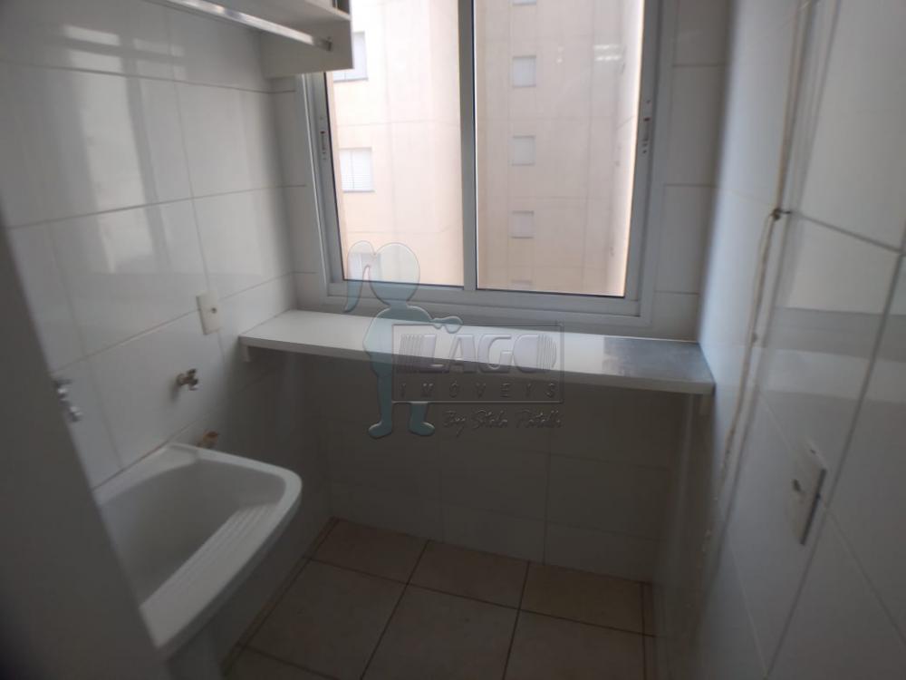 Alugar Apartamentos / Padrão em Ribeirão Preto R$ 1.650,00 - Foto 12