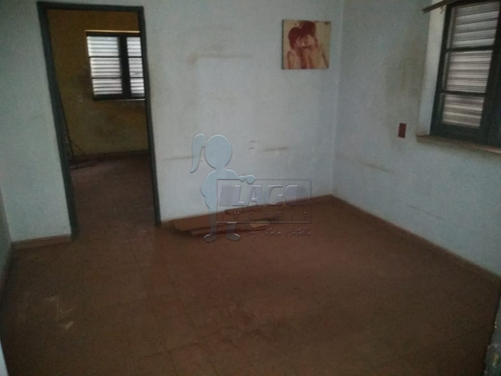 Comprar Casas / Padrão em Ribeirão Preto R$ 318.000,00 - Foto 4