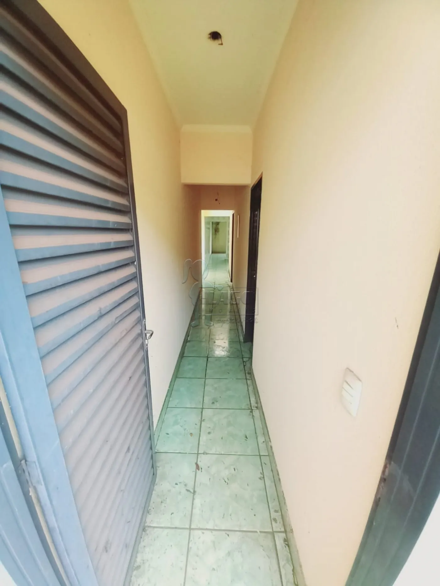 Alugar Casas / Padrão em Ribeirão Preto R$ 1.800,00 - Foto 14