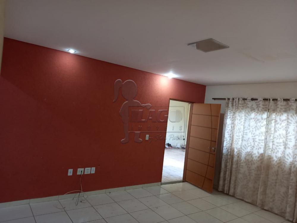 Alugar Casas / Padrão em Ribeirão Preto R$ 1.400,00 - Foto 1