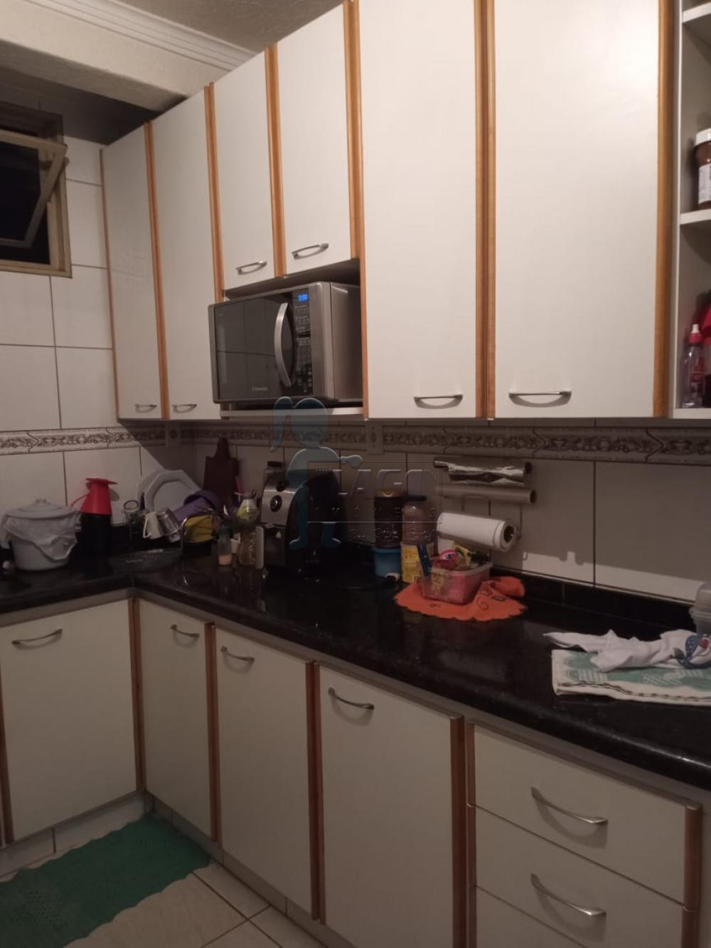 Alugar Casas / Padrão em Ribeirão Preto R$ 1.320,00 - Foto 17