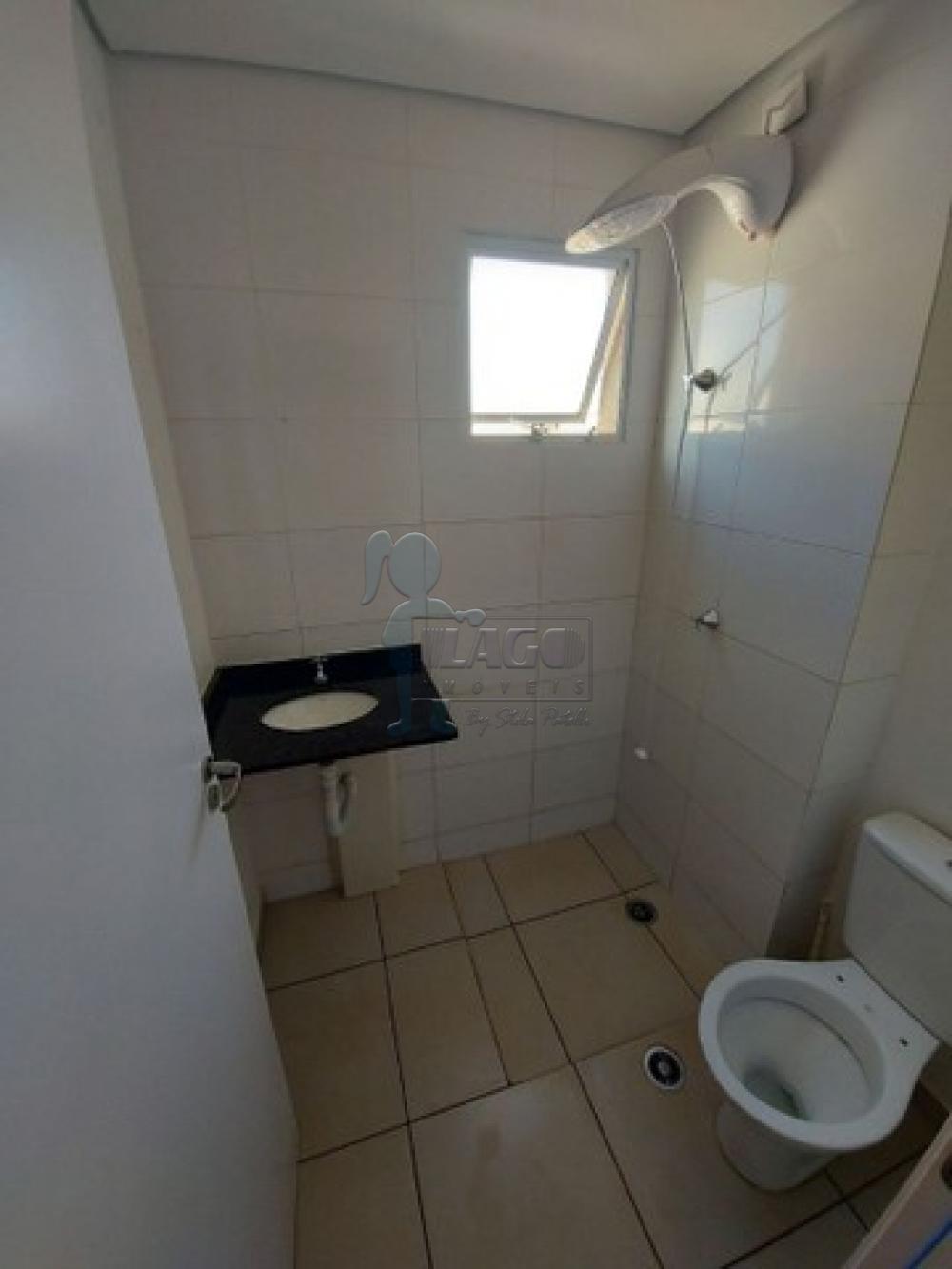 Alugar Apartamentos / Padrão em Ribeirão Preto R$ 750,00 - Foto 4