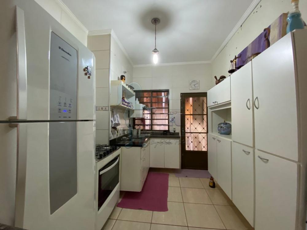 Comprar Casas / Padrão em Ribeirão Preto R$ 330.000,00 - Foto 2