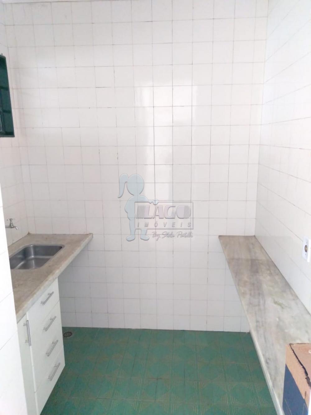 Alugar Apartamentos / Padrão em Ribeirão Preto R$ 800,00 - Foto 3