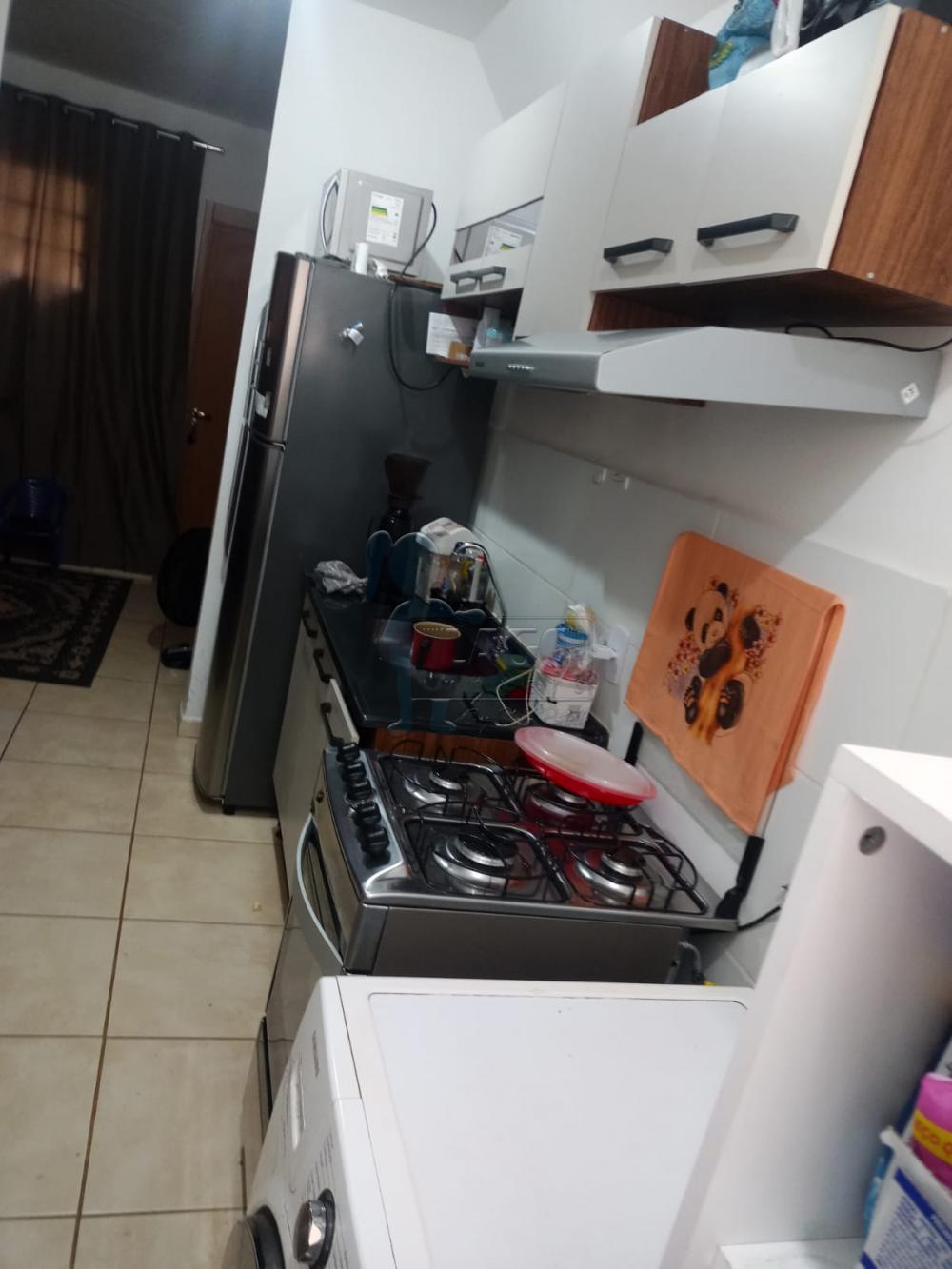 Alugar Apartamentos / Padrão em Ribeirão Preto R$ 1.800,00 - Foto 5