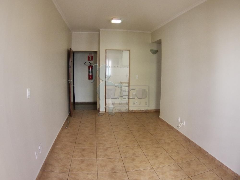 Alugar Apartamentos / Padrão em Ribeirão Preto R$ 800,00 - Foto 2